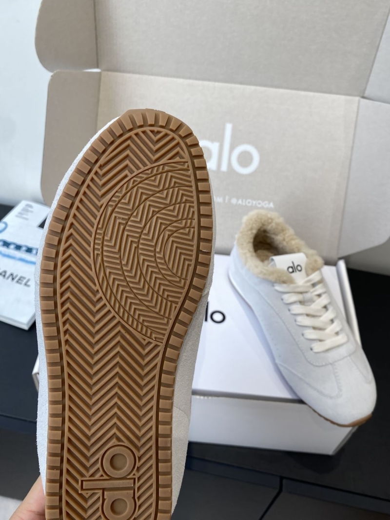 Alo Sneakers